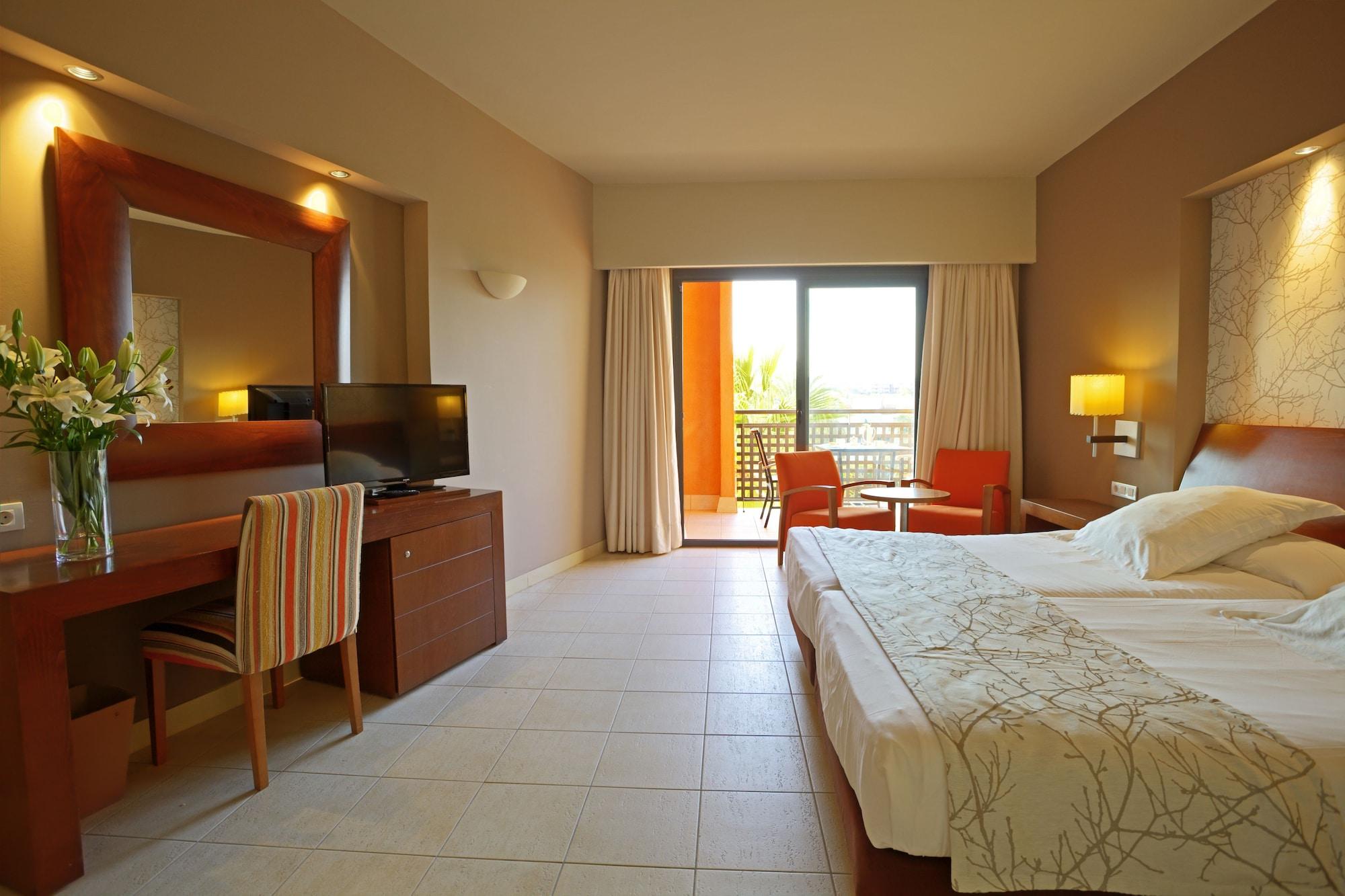 Hotel Valle Del Este Vera Extérieur photo